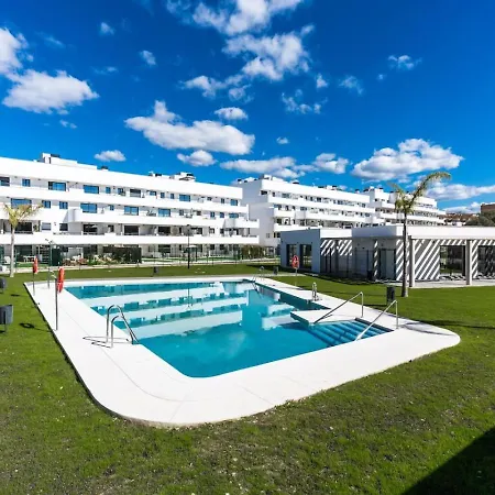 公寓 Apartment With Large Private Garden In Estepona - Families And Remote Workers